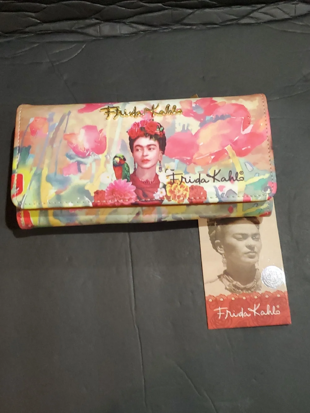 Frida Khalo beautiful pink rose watercolor floral long wallet brand‎ new